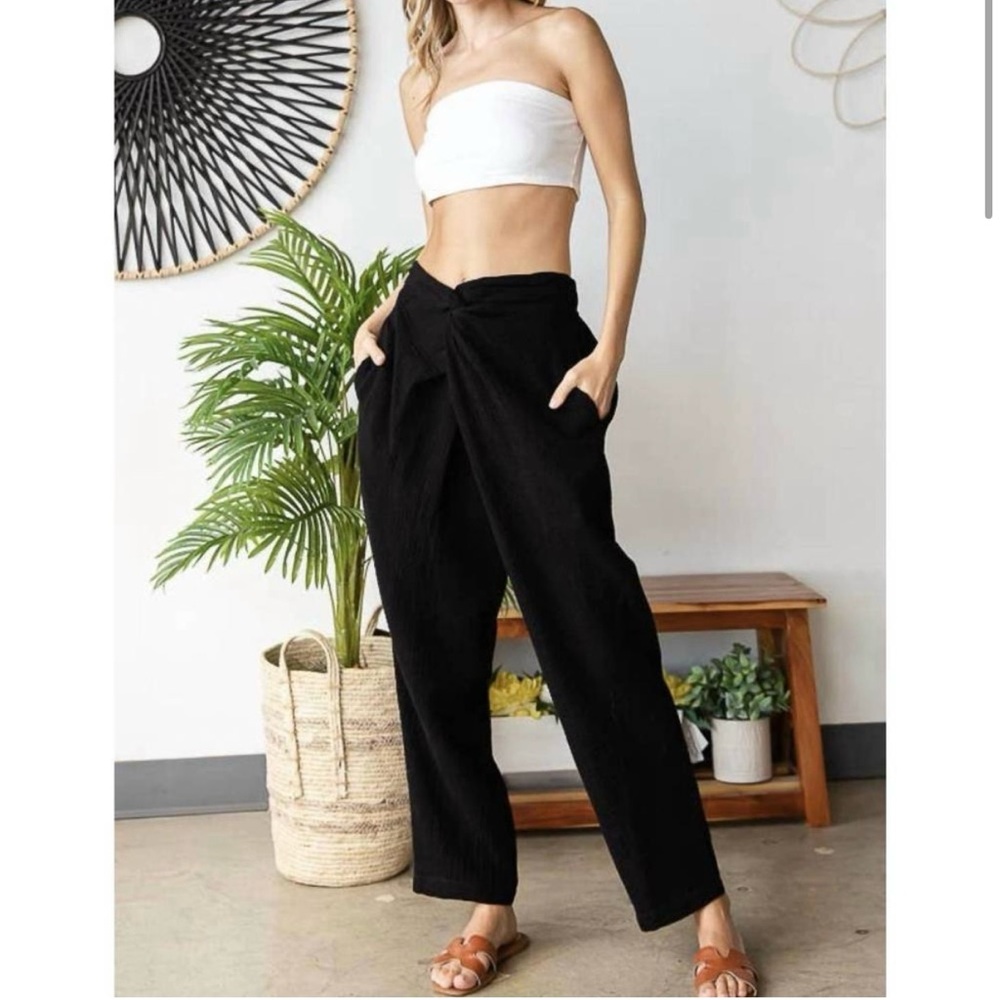0269 - BUCKETLIST Black Women's Pants